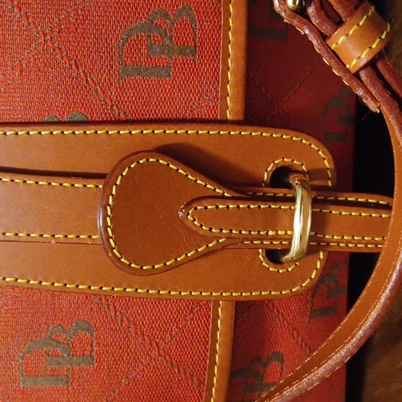 🔥DOONEY & BOURKE LARGE EQUESTRIAN CROSSBODY BAG - Picture 5 of 15